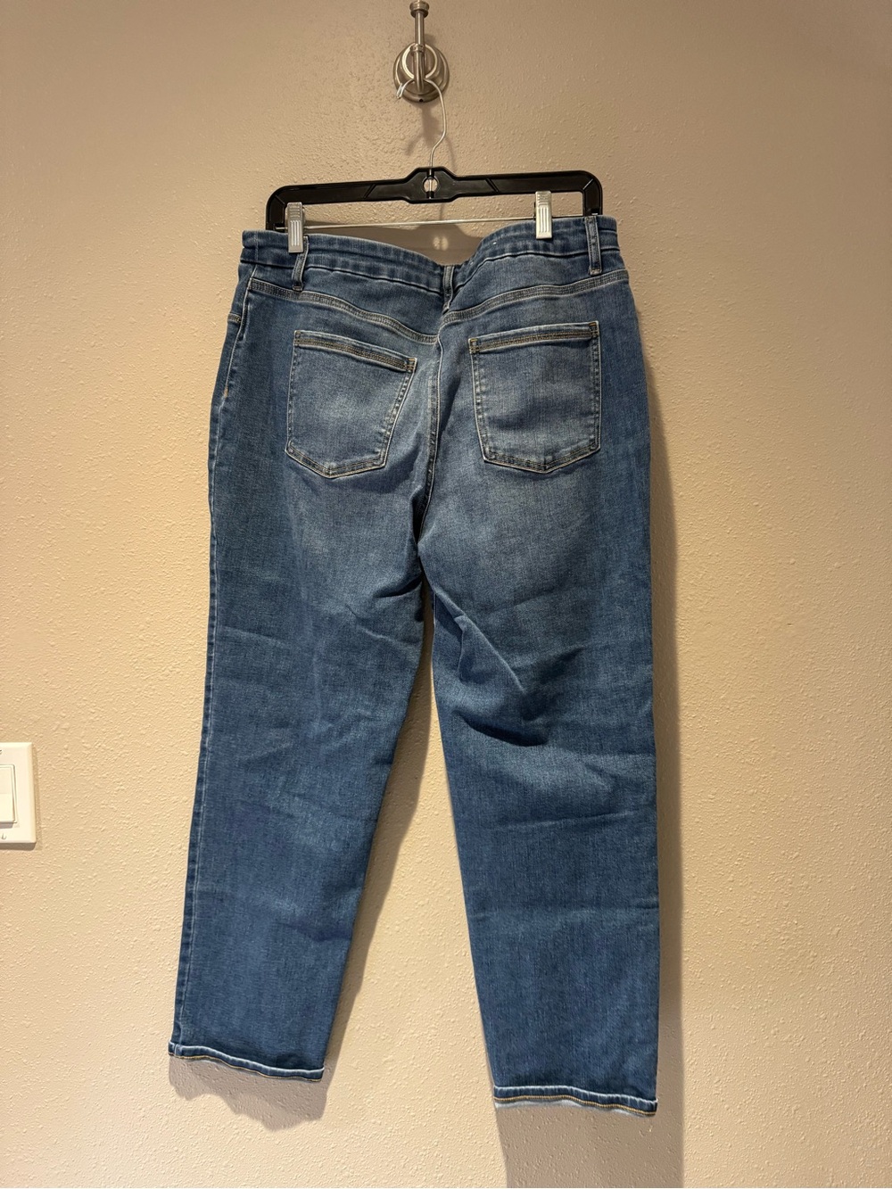 Women's Denim & Pants Lot of 5 - Jeans, Shorts & Leggings Size 12 - Picture 11 of 13